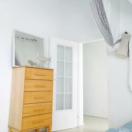 アパート Apartament Seaside Loft ポビエロボ